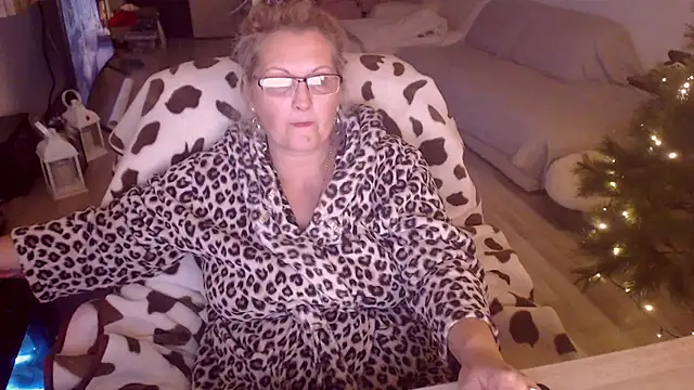 Divineblond online show from 11, 1, 2026