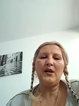 Divineblond online show from 14, 1, 2026