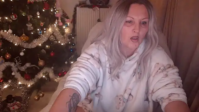 Divineblond online show from 21, 12, 2025