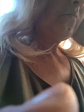 Divineblond online show from 7, 6, 2026