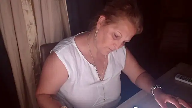 Divineblond online show from 9, 9, 2025