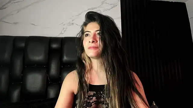 AshleyyHall online show from 3, 6, 2026