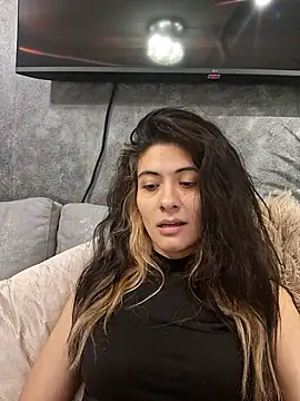 AshleyyHall online show from 11, 7, 2026