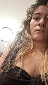 AshleyyHall online show from 30, 6, 2026