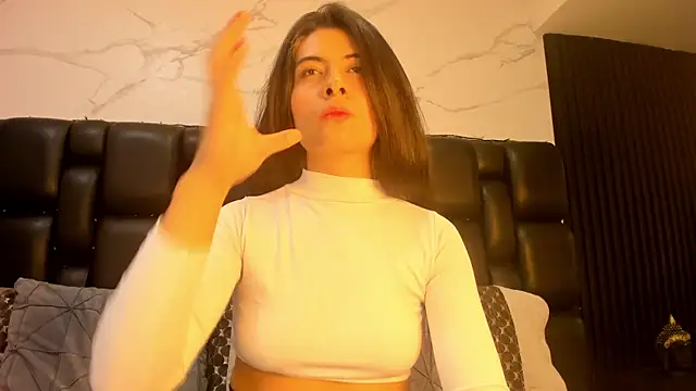 AshleyyHall online show from 7, 5, 2026
