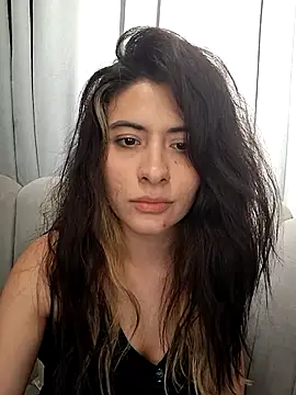 AshleyyHall online show from 19, 7, 2026