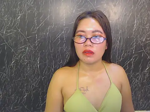 Snapshot of ur_prettychelsie chatting on 25, 4, 2026 ur prettychelsie online show from 25, 4, 2026