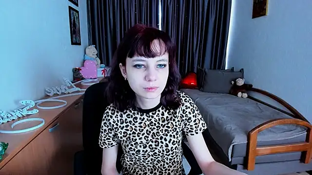 Snapshot of MiniLysii chatting on 9, 5, 2026 MiniLysii online show from 9, 5, 2026