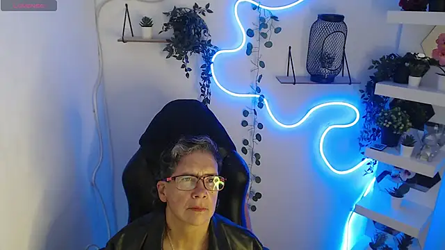 Snapshot of selena_ferreira chatting on 9, 6, 2026 selena ferreira online show from 9, 6, 2026
