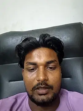Snapshot of Gujju_here chatting on 1, 8, 2026 Gujju here online show from 1, 8, 2026