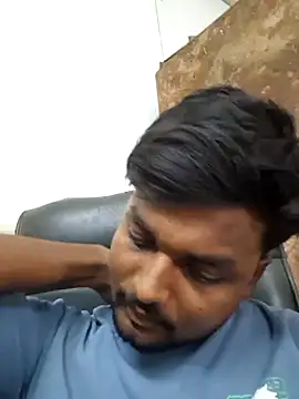 Snapshot of Gujju_here chatting on 15, 6, 2026 Gujju here online show from 15, 6, 2026
