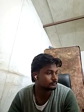 Snapshot of Gujju_here chatting on 17, 6, 2026 Gujju here online show from 17, 6, 2026
