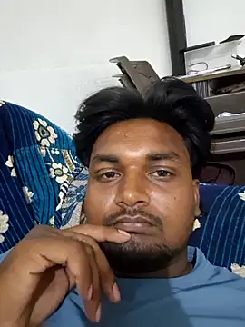 Snapshot of Gujju_here chatting on 2, 5, 2026 Gujju here online show from 2, 5, 2026