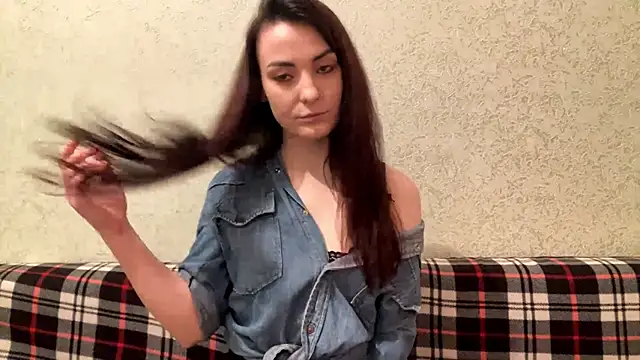 Snapshot of Madisonlovx chatting on 30, 4, 2026 Madisonlovx online show from 30, 4, 2026