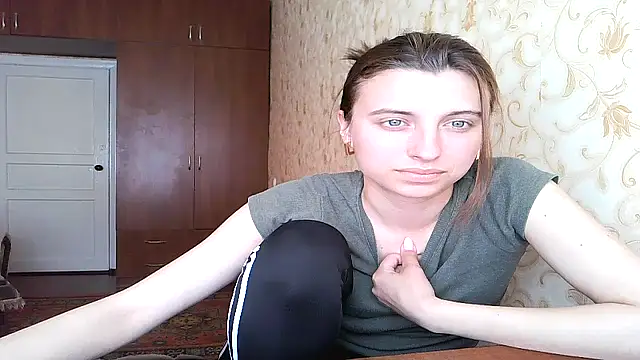 MilaShka29 online show from 5, 5, 2026