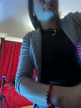 SamiiContreras  online show from 27, 5, 2026