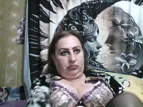 Snapshot of LoaqLovew chatting on 2, 6, 2026 LoaqLovew online show from 2, 6, 2026