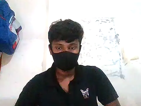 Snapshot of SUGAR_DADDY_18 chatting on 28, 4, 2026 SUGAR DADDY 18 online show from 28, 4, 2026