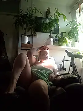 Maryquenn online show from 8, 6, 2026