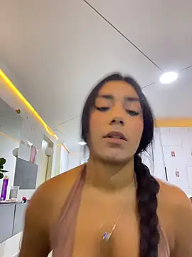 SaryJonex online show from 9, 5, 2026