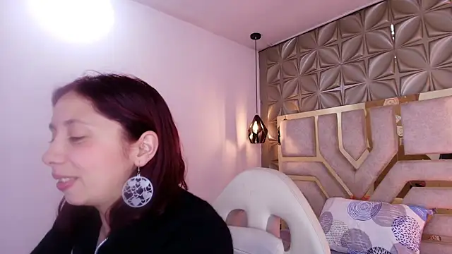 Snapshot of stephaniesun_ chatting on 18, 5, 2026 stephaniesun online show from 18, 5, 2026