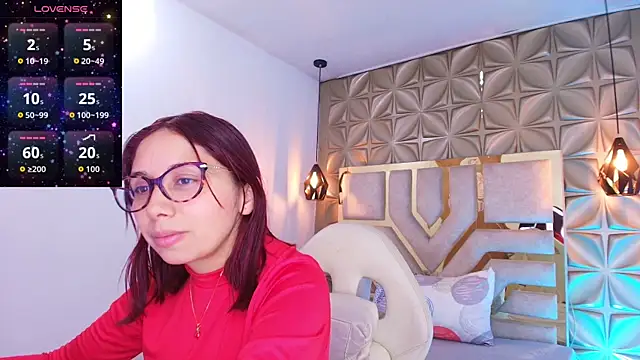 Snapshot of stephaniesun_ chatting on 3, 6, 2026 stephaniesun online show from 3, 6, 2026