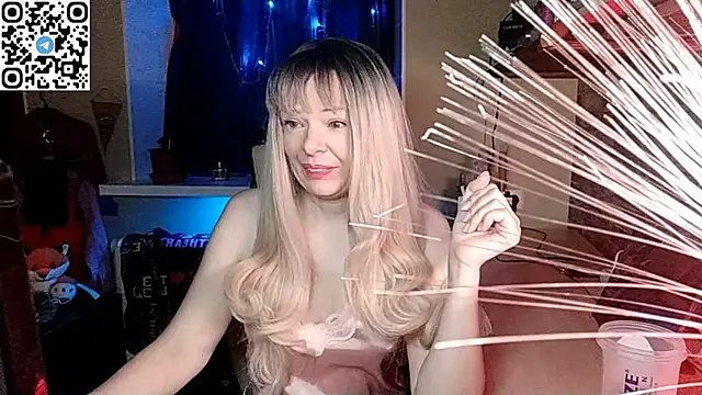 Snapshot of Fluffy_Duffy962 chatting on 4, 6, 2026 Fluffy Duffy962 online show from 4, 6, 2026