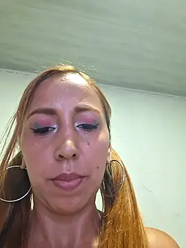 Snapshot of yapilove22 chatting on 19, 6, 2026 yapilove22 online show from 19, 6, 2026