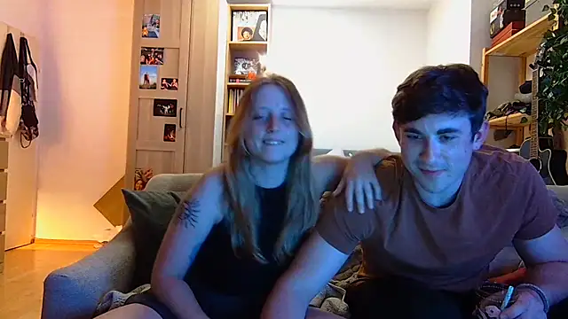 Goldensummar online show from 22, 4, 2026