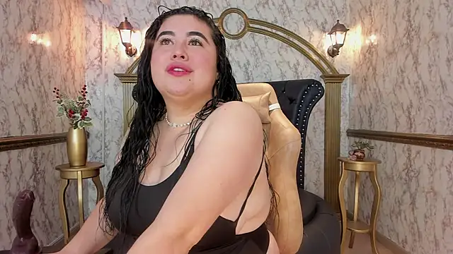 CamilaPietri online show from 4, 5, 2026