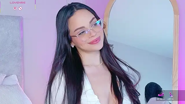 Snapshot of MaddisonEvanss chatting on 27, 5, 2026 MaddisonEvanss online show from 27, 5, 2026