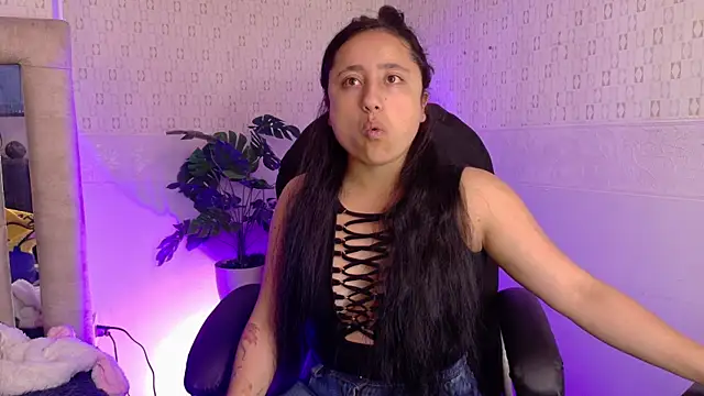Snapshot of Sammy_N_Ithan chatting on 6, 5, 2026 Sammy N Ithan online show from 6, 5, 2026
