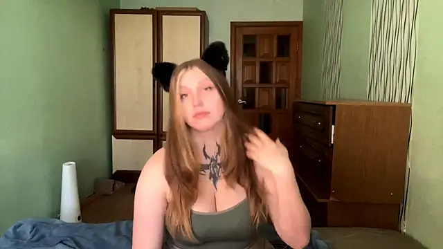 Snapshot of DeannaDorton chatting on 29, 4, 2026 DeannaDorton online show from 29, 4, 2026