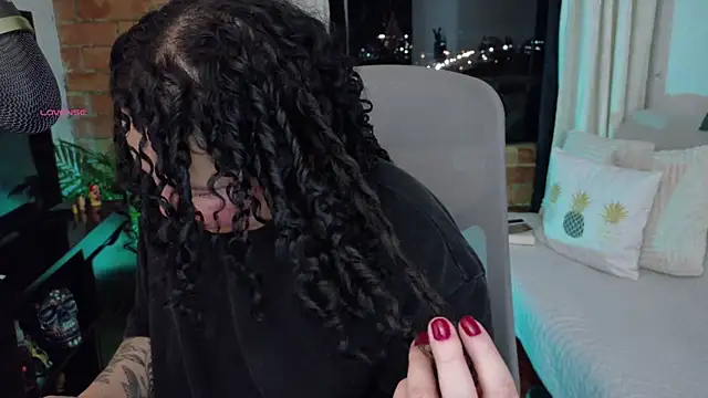 MissBronte online show from 7, 7, 2026