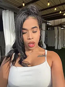 Snapshot of EmmaExoticaXXX chatting on 30, 5, 2026 EmmaExoticaXXX online show from 30, 5, 2026