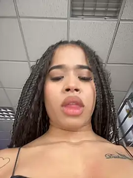 Snapshot of EmmaExoticaXXX chatting on 30, 6, 2026 EmmaExoticaXXX online show from 30, 6, 2026