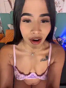 Snapshot of EmmaExoticaXXX chatting on 25, 5, 2026 EmmaExoticaXXX online show from 25, 5, 2026