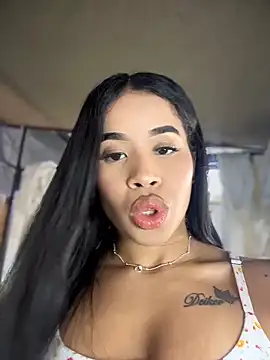 Snapshot of EmmaExoticaXXX chatting on 15, 6, 2026 EmmaExoticaXXX online show from 15, 6, 2026