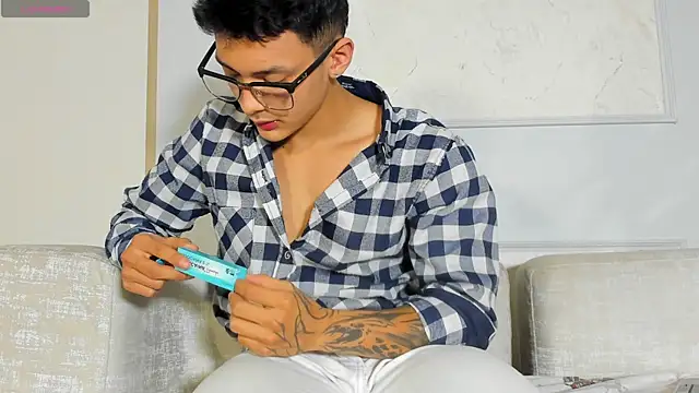 Alan Salazar online show from 22, 6, 2026