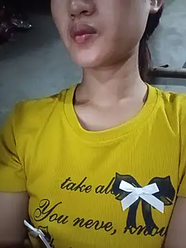 Snapshot of Rosie_LoveUU chatting on 16, 5, 2026 Rosie LoveUU online show from 16, 5, 2026