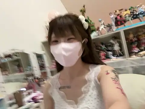 crazyhappy omanko online show from 11, 5, 2026