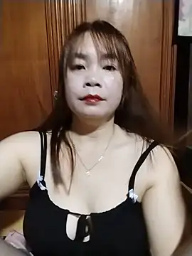 Snapshot of Squirt107 chatting on 3, 6, 2026 Squirt107 online show from 3, 6, 2026