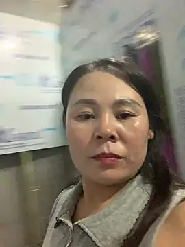 Snapshot of Helen-baby chatting on 2, 5, 2026 Helen-baby online show from 2, 5, 2026