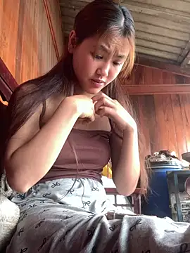 mai-lovelyy online show from 24, 4, 2026