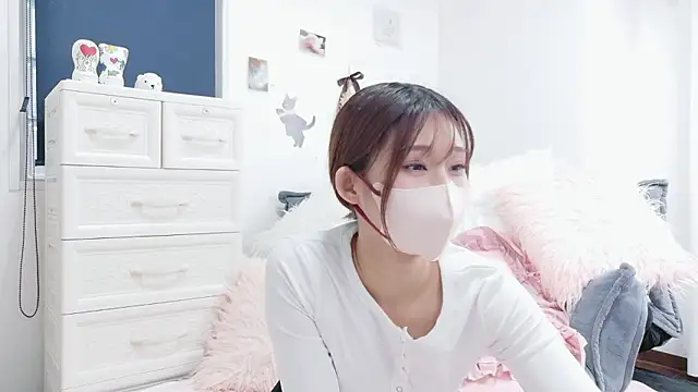 Snapshot of Neko_o33 chatting on 2, 6, 2026 Neko o33 online show from 2, 6, 2026