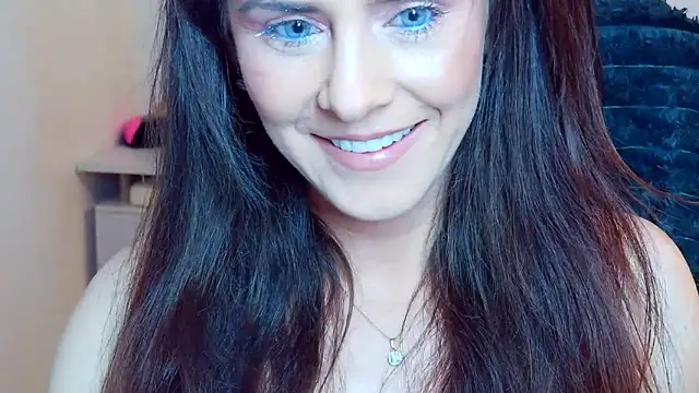 khalessi13 online show from 27, 4, 2026