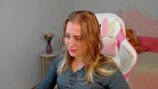 EllaBells online show from 27, 7, 2026