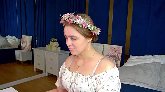 EllaBells online show from 4, 8, 2026