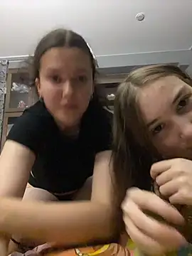 Snapshot of d0p34ng3l chatting on 6, 8, 2026 d0p34ng3l online show from 6, 8, 2026