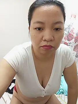 Snapshot of jhenbigmelon chatting on 17, 5, 2026 jhenbigmelon online show from 17, 5, 2026